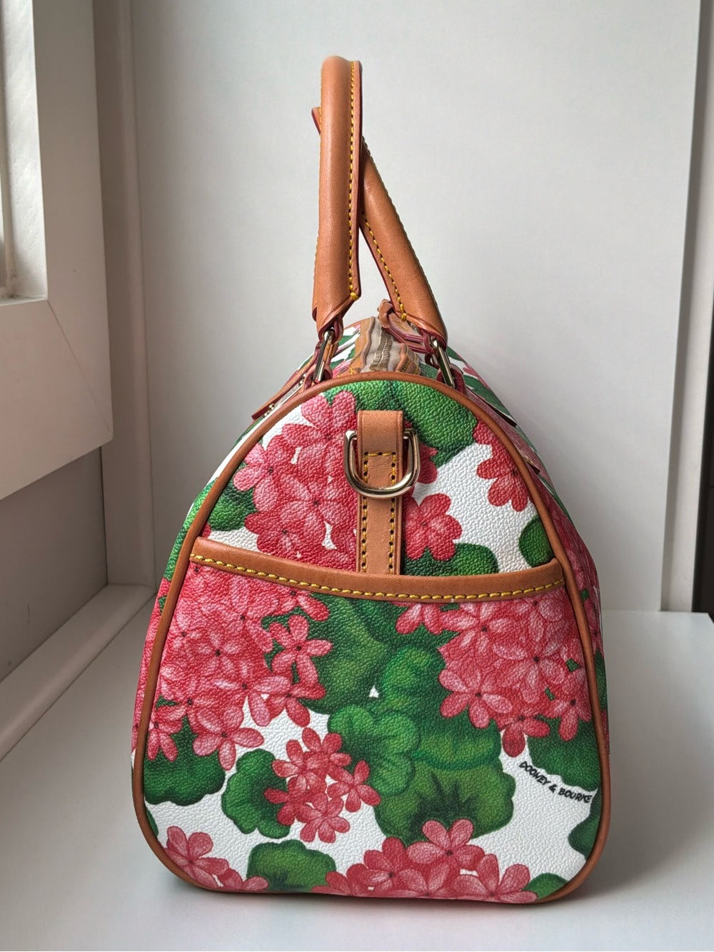 Dooney & Bourke Hydrangea Floral Barrel Satchel. J6266575 - Picture 5 of 16